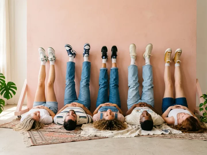 Sneakers vintage : comment reviennent-elles en force dans la mode masculine ?